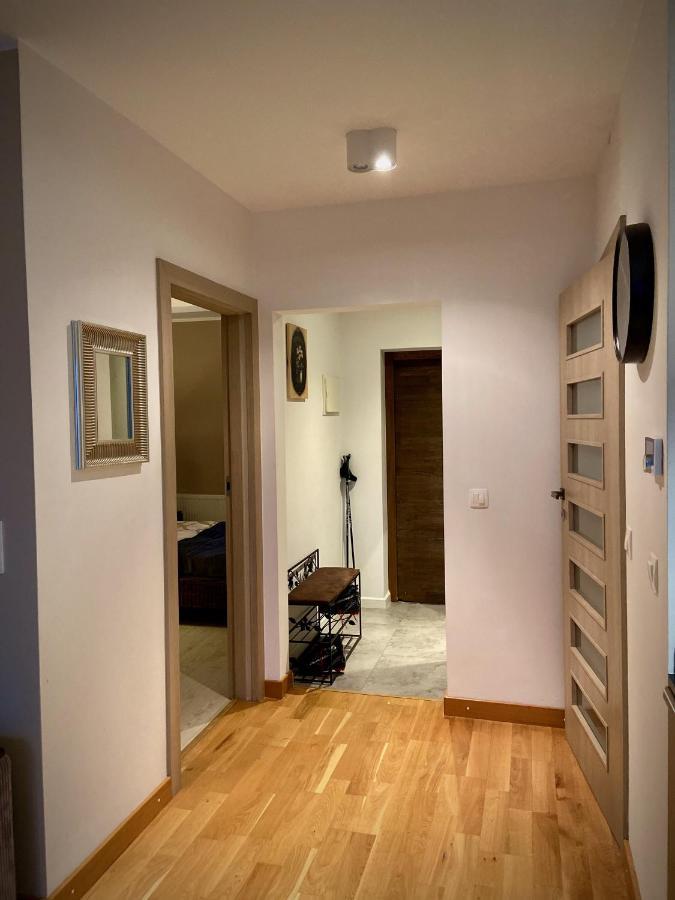Apartament Grafitowy Willa Laser シクラルスカ・ポレンバ エクステリア 写真